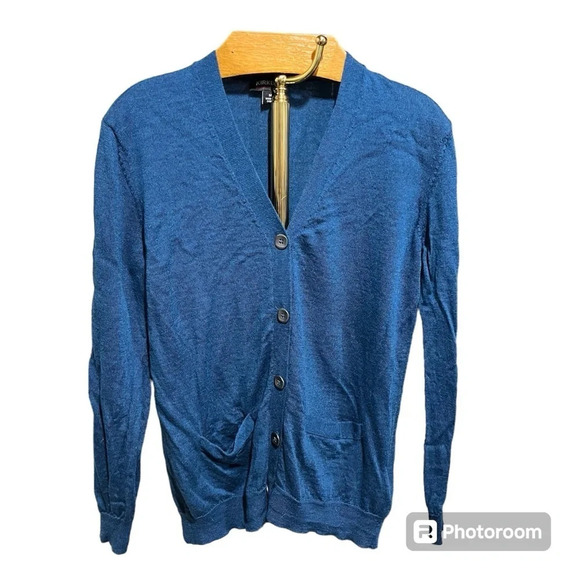 KIRKLAND SIGNATURE ~ 100% Extra Fine Merino Wool Button Down Cardigan w/ Pockets - Picture 2 of 10